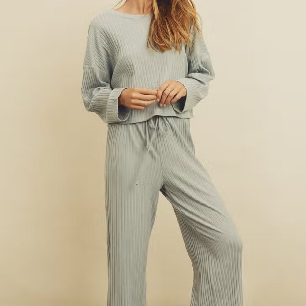 Gray Ribbed Knit Lounge Set
